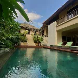 Purnamasari Villa